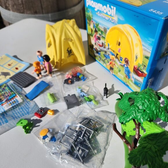 Playmobil Family Camping Set Playset Summer Fun 5435 with Tent Replacement Parts - Picture 9 of 14
